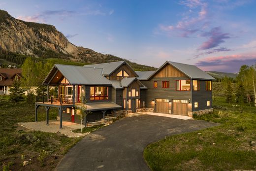 Luxury home in Crested Butte, Gunnison County