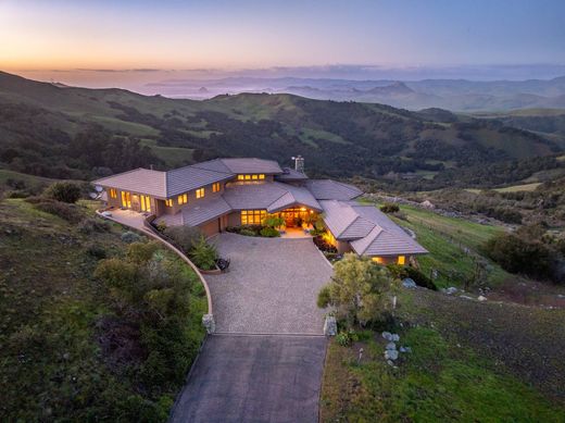 Detached House in San Luis Obispo, San Luis Obispo County