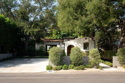 Vrijstaand huis in Valley Village, Los Angeles County