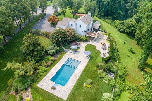 Detached House in Tracys Landing, Anne Arundel County