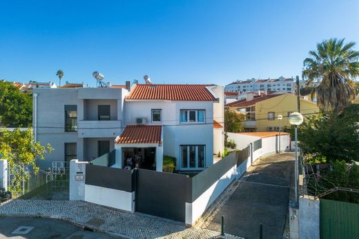 Detached House in Cascais, Lisbon