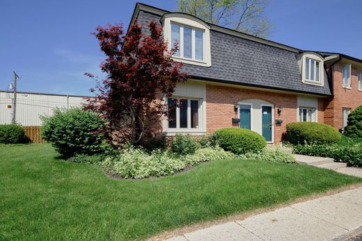 Stadswoning in Indianapolis, Marion County