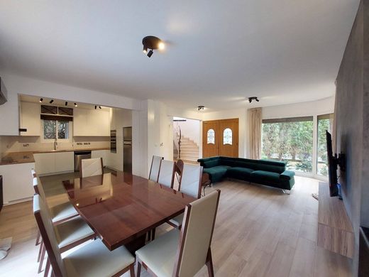 ‏בית חד-משפחתי ב  לימסול, Limassol District