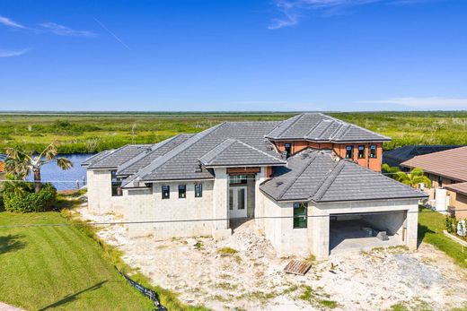 Vrijstaand huis in Cape Coral, Lee County