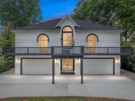 Einfamilienhaus in Grosse Pointe Park, Wayne County