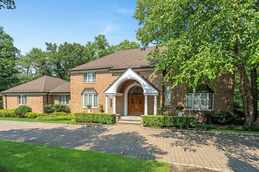 Luxury home in Franklin Lakes, Bergen County