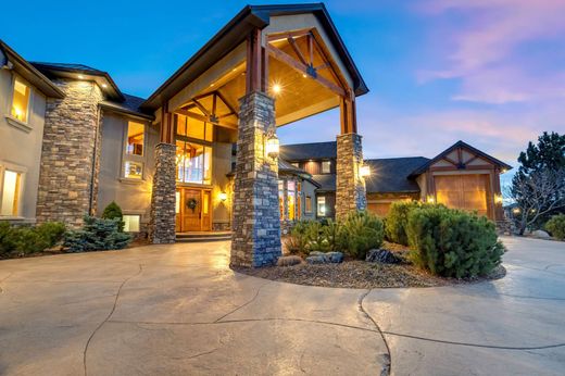 Detached House in Monument, El Paso County