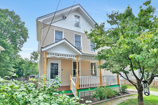 Vrijstaand huis in Peekskill, Westchester County