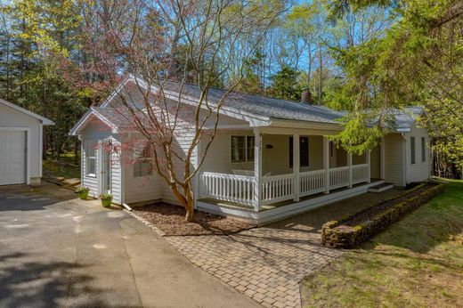 Detached House in Mount Desert, Hancock County