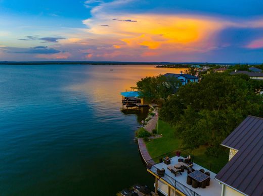 Horseshoe Bay, Llano Countyの高級住宅