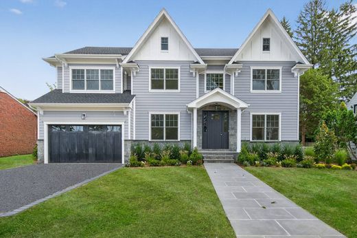 Dom jednorodzinny w Garden City, Nassau County