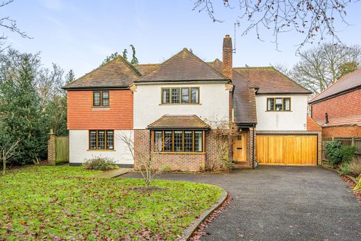 Casa en Leatherhead, Surrey