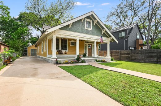 Detached House in Austin, Travis County