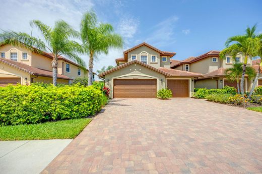 Apartment / Etagenwohnung in Naples, Collier County