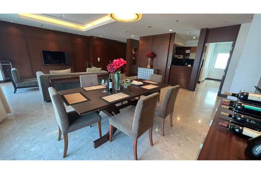 Apartment in Pathum Wan, Parthum Wan