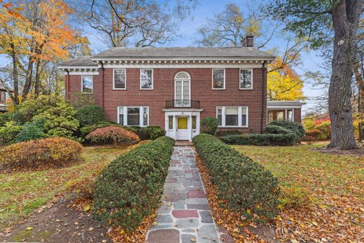 Luxury home in South Orange, Essex County