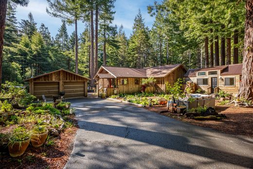 Little River, Mendocino Countyの一戸建て住宅