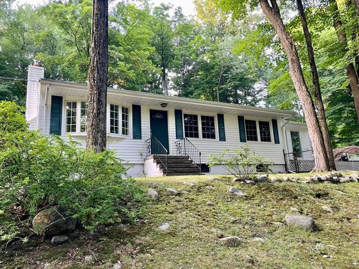 Detached House in Suffern, Rockland County