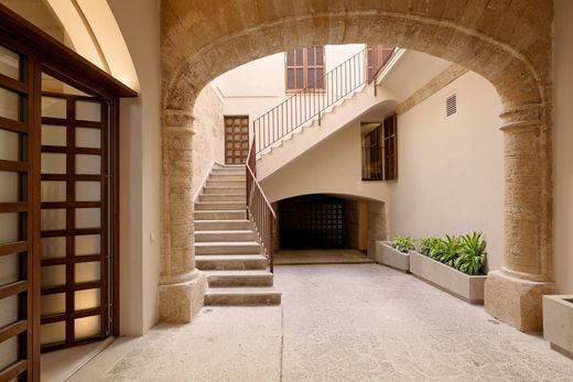 Двухуровневые апартаменты, Пальма-де-Майорка, Illes Balears