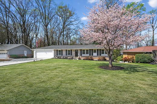 Einfamilienhaus in Peachtree Corners, Gwinnett County
