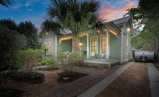 Detached House in San Antonio, Bexar County
