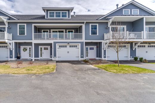 Apartment / Etagenwohnung in Thornton, Grafton County
