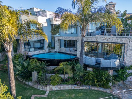 Двухуровневые апартаменты, Йоханнесбург, City of Johannesburg Metropolitan Municipality