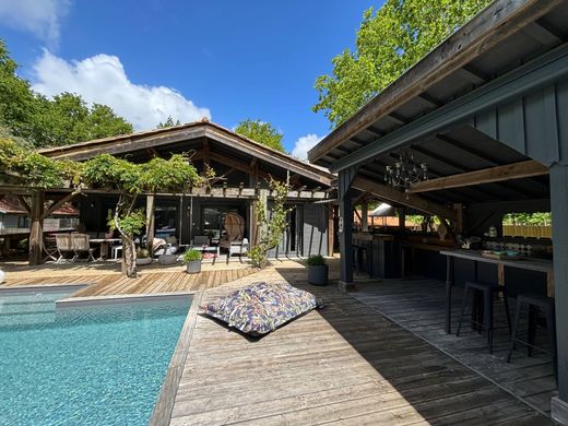 Einfamilienhaus in Biganos, Gironde