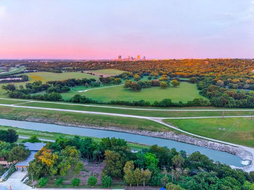Land in Fort Worth, Tarrant County