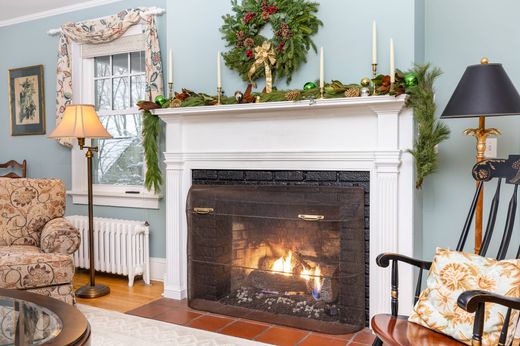 Detached House in Litchfield, Litchfield County