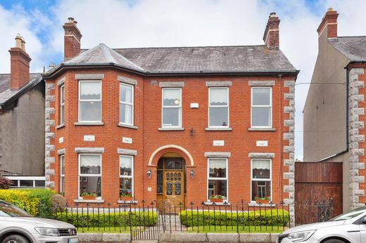 Detached House in Glasnevin, Dublin City