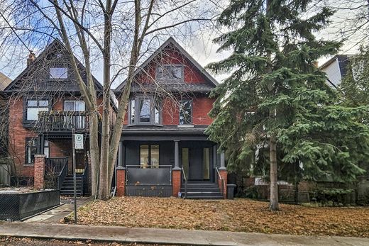 단독 저택 / Toronto, Ontario