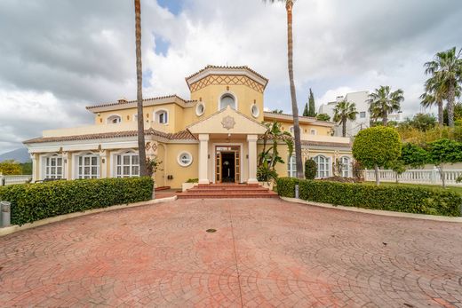 Detached House in Estepona, Malaga