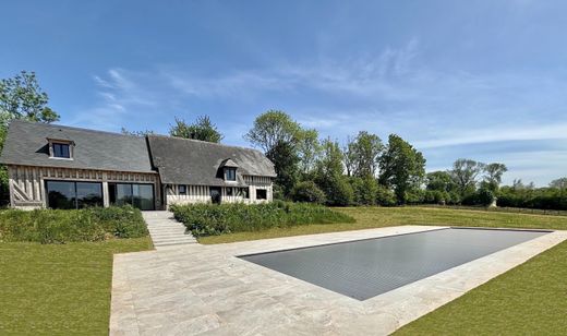 Detached House in Glanville, Calvados