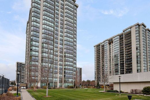 Apartment in Oakville, Ontario