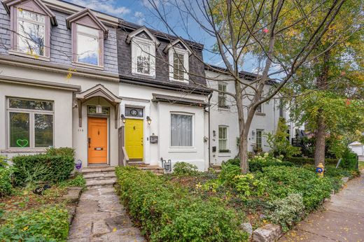 Stadswoning in Toronto, Ontario