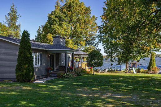 Detached House in Roxton Pond, Montérégie