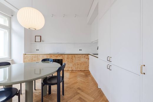 아파트 / Riga, Rīga