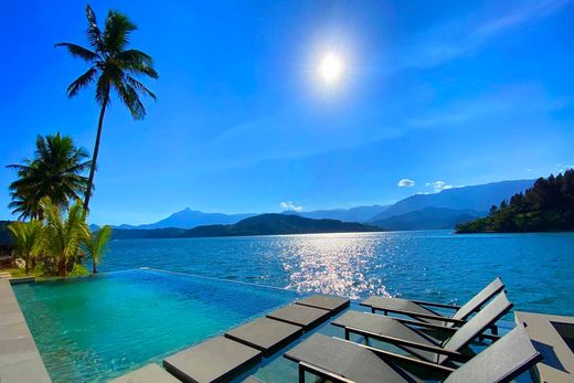 Angra dos Reis, Rio de Janeiroの一戸建て住宅