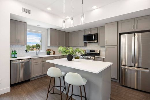 Таунхаус, Arvada, Jefferson County