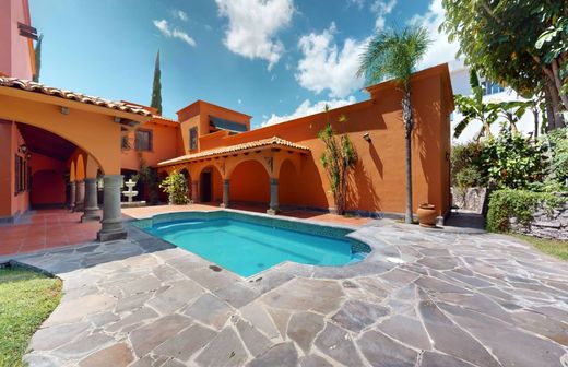 Casa Independente - Santiago de Querétaro, Querétaro