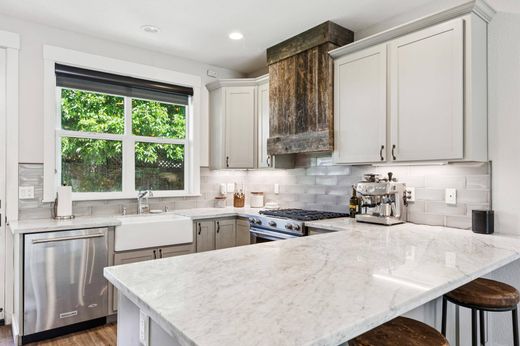 Dom jednorodzinny w Sonoma, Sonoma County