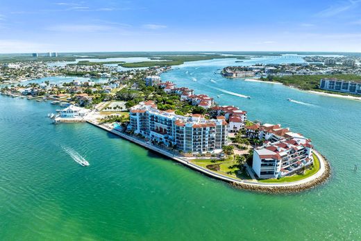 Apartment in Naples, Collier County