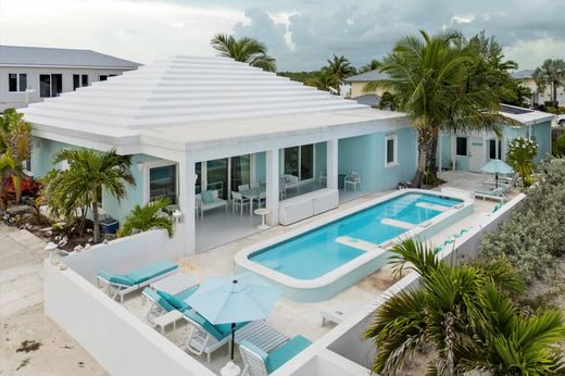 Vrijstaand huis in Jimmy Hill, Exuma District