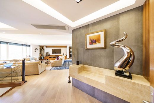 Apartment in Hong Kong, Central and Western District
