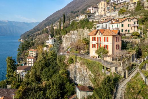 Casa Unifamiliare a Pognana Lario, Como