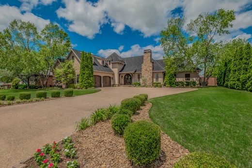 Detached House in Rogers, Benton County