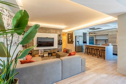 Apartment in Oeiras, Lisbon