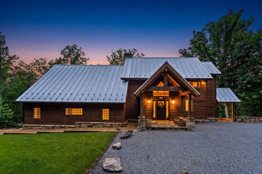 Casa Unifamiliare a Berkeley Springs, Morgan County