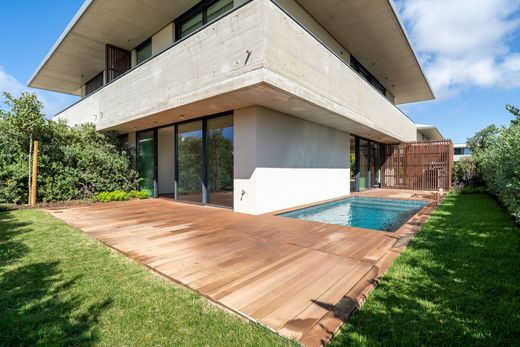 Semidetached House in Cascais, Lisbon